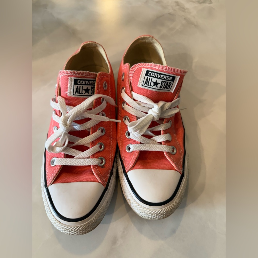 Women’s Converse - Carnival Pink